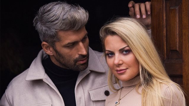 Η Αθηνά ΝΥ έτοιμη να δώσει απαντήσεις για τον χωρισμό της με τον Αλέξη Παππά