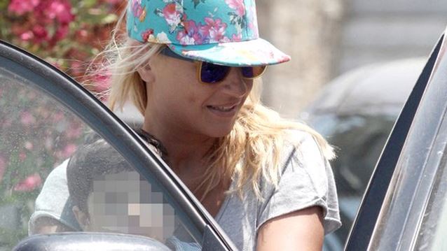 Showbiz Report: Στιγμές από την καθημερινότητα των επωνύμων