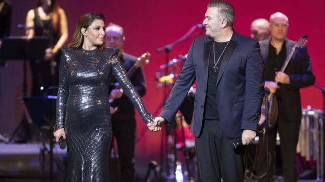 Η μεγάλη συναυλία στο Παλλάς με Αντώνη Ρέμο και Έλενα Παπαρίζου για τον Μίμη Πλέσσα