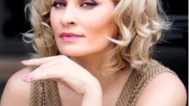 Θεοφανία Παπαθωμά 
: Η μεγάλη αλλαγή στα μαλλιά της για το νέο της ρόλο!