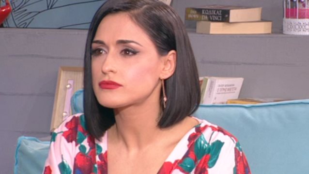 Χριστίνα Σάλτη: Η εξομολόγηση για τα δύσκολα παιδικά χρόνια &amp; την κακή σχέση με τον πατέρα της