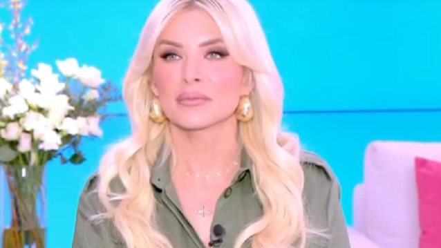 Κατερίνα Καινούργιου: &quot;Αν με αξιώσει ο Θεός να κάνω παιδιά και έχω την οικονομική δυνατότητα, θα καθόμουν σπίτι&quot;