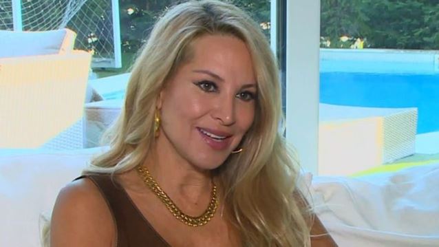 Αννίτα Ναθαναήλ: "Είμαι μόνη μου! Εγώ και ο Κρις έχουμε διαχωρίσει τις ζωές μας"