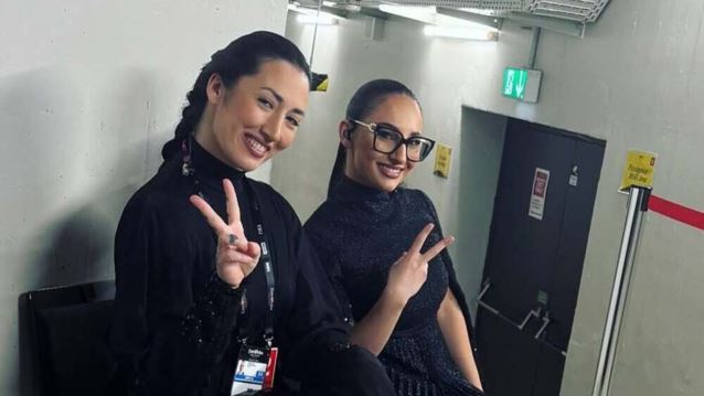 Χριστίνα Καλιακάτσου: Ποια είναι η χορεύτρια που &quot;αποχωριζόταν&quot; η Κλαυδία στη σκηνή της Eurovision;