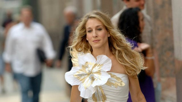 Carrie Bradshaw: Όλες οι τάσεις που είχε προβλέψει και τελειοποιήσει!
