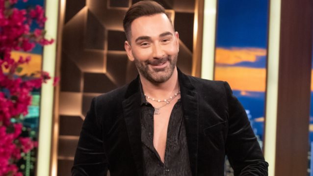 Νίκος Κοκλώνης: &quot;Το bullying που έχω φάει εγώ όταν ξεκίνησα την παρουσίαση με το &quot;It’s Showtime&quot; δεν υπήρχε - Διάβαζα τα σχόλια και ήθελα να πεθάνω&quot;