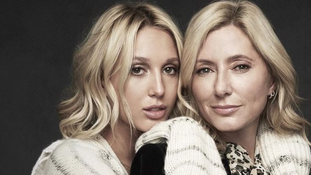 Μαρία Ολυμπία | Marie Chantal: Η matchy matchy εμφάνιση στις Σπέτσες που τράβηξε τα βλέμματα