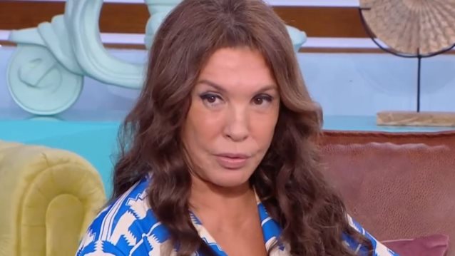 Βάνα Μπάρμπα: &quot;Το μόνο που φοβάμαι είναι να μην αφήσω την κόρη μου - Έχασα τους γονείς μου, τι άλλο έχω να χάσω;&quot;