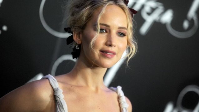 Jennifer Lawrence: Τι αποκάλυψε για τη σχέση της με τον Darren Aronofsky;
