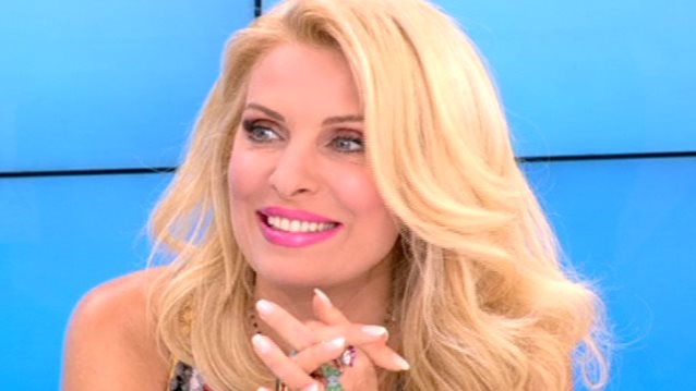 Ελένη Μενεγάκη: Ξανά με τον γιο της στην εκπομπή: Ποια ιδιαίτερη επισκέπτρια υποδέχθηκε στο πλατό;