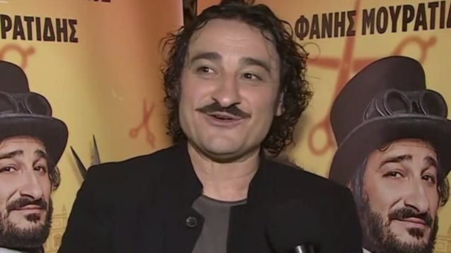 Ο Βασίλης Χαραλαμπόπουλος θετικός στον κορονοϊό - Η ανακοίνωση για τον &quot;Κουρέα της Σεβίλλης&quot;