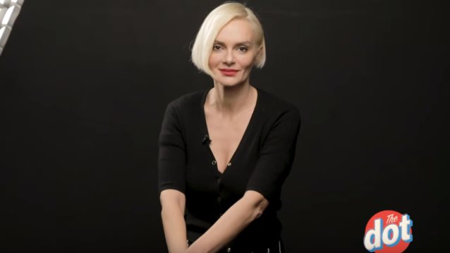 Έλενα Χριστοπούλου: Απαντάει στις 22 πιο αδιάκριτες ερωτήσεις! Δείτε το video