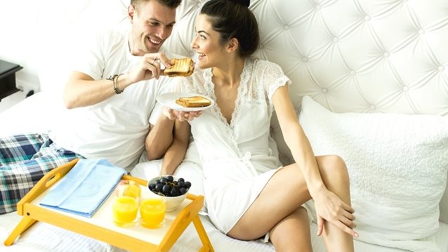 Γιατί πρέπει να ξεκινάς την ημέρα σου με ένα πλούσιο πρωινό
: Πώς θα ξυπνάς το πρωί και θα είσαι τούρμπο.
