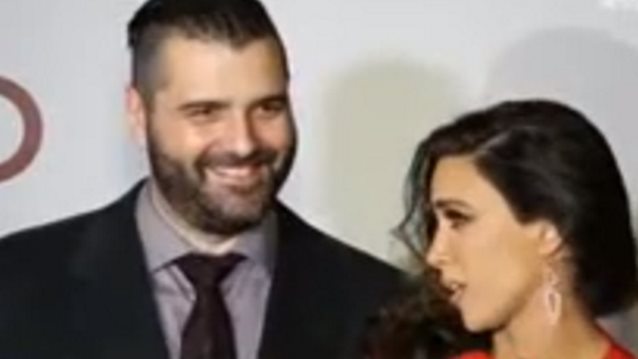 Κατερίνα Στικούδη: Η δημόσια εξομολόγηση στον σύζυγό της &amp; τα δάκρυα μπροστά στην κάμερα | Δείτε το video