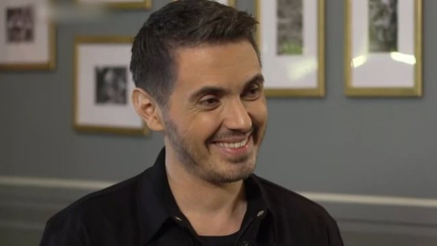 Μιχάλης Χατζηγιάννης: «Αν έχουμε ανθρώπους που αγαπάμε, μπορούν να είναι αυτοί οι ψυχαναλυτές μας. Η Ζέτα είναι καλή πολύ στην επικοινωνία»