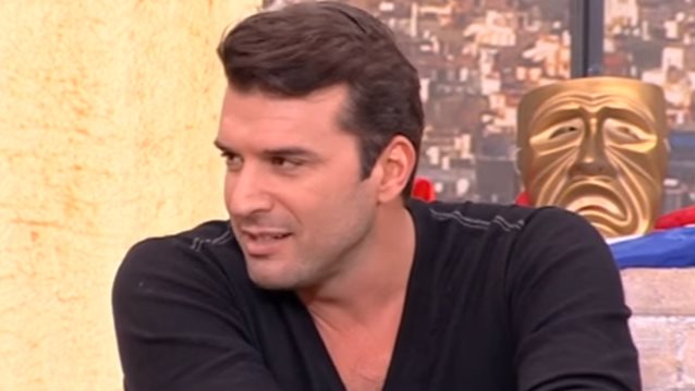 Αντώνης Βλοντάκης: «Μου στέλνουν γυμνές φωτογραφίες ενώ ξέρουν ότι είμαι παντρεμένος»