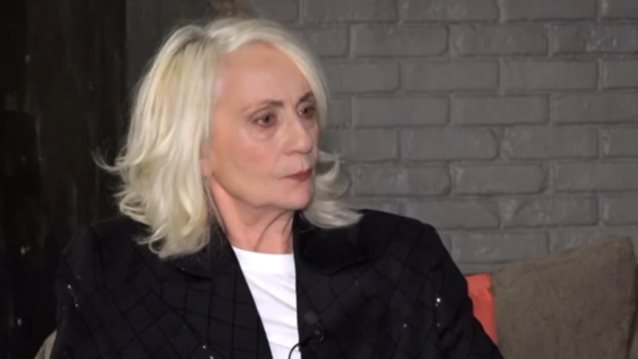 Η αποκάλυψη της Θέμιδας Μπαζάκα: &quot;Πέρασα μαρτυρικά με τον πατέρα μου&quot;