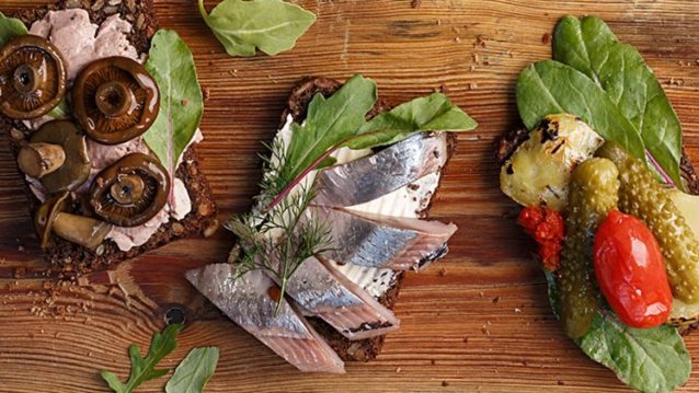 Ψήφισε το αγαπημένο σου εστιατόριο!: Τα TASTY AWARDS 2016 είναι εδώ και 96 εστιατόρια διεκδικούν την ψήφο σου