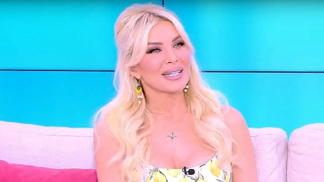 Κατερίνα Καινούργιου: &quot;Αυτές οι δύο δεν έχουν πειραχτεί καθόλου ούτε έχουν κάνει πλαστικές&quot;