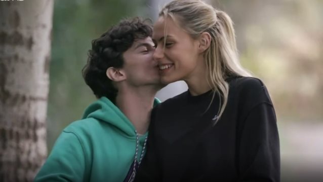 Όλγα Ντάλλα &amp; Στυλιανός Φλωρίδης | Αχώριστοι μετά το τέλος του GNTM! Τα Χριστουγεννιάτικα στιγμιότυπα