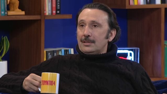 Ρένος Χαραλαμπίδης: &quot;Όταν έπαιζα στο &#39;Κάτι τρέχει με τους δίπλα&#39; είχα ενοχή&quot;