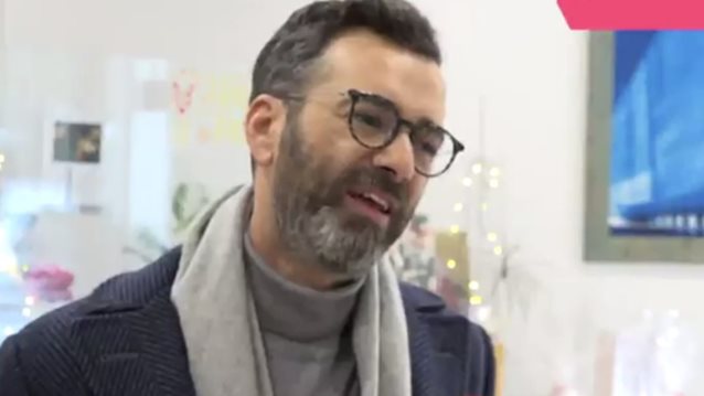 Άγγελος Μπράτης: &quot;Δεν με επηρεάζει η γνώμη μιας κυρίας που ψωνίζει από τα καλάθια&quot;