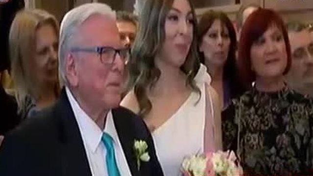 Κώστας Βουτσάς- Αλίκη Κατσαβού: Οι πρώτες δηλώσεις και εικόνες από τον γάμο: VIDEO