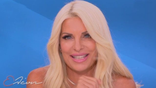 Η Ελένη Μενεγάκη επέστρεψε στο Mega | Η πρώτη &quot;καλησπέρα&quot; της σεζόν