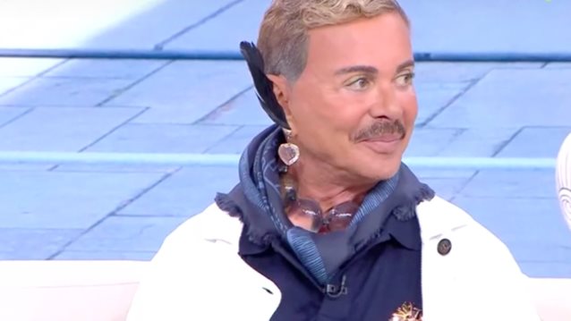 Λάκης Γαβαλάς: &quot;Την Ελένη Φουρέιρα την αγαπάμε αλλά...&quot;