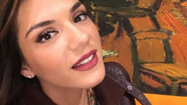 Βάσω Λασκαράκη
: Περήφανη για την μικρή της πριγκίπισσα!