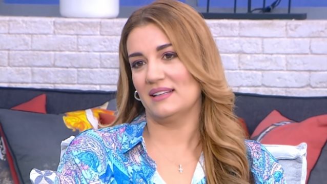 Ελίνα Παπίλα | Η σχέση με τον Γιώργο Καρτελιά, τα νούμερα τηλεθέασης &amp; η Βίκυ Χατζηβασιλείου