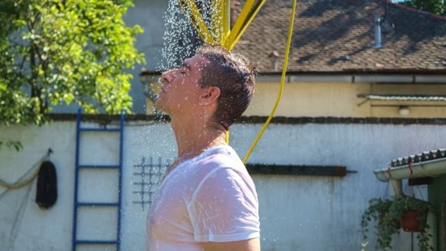 Περισσότερη Ενέργεια Κάθε Πρωί: Η λύση βρίσκεται σε ένα μοναδικό κόλπο στο ντους!