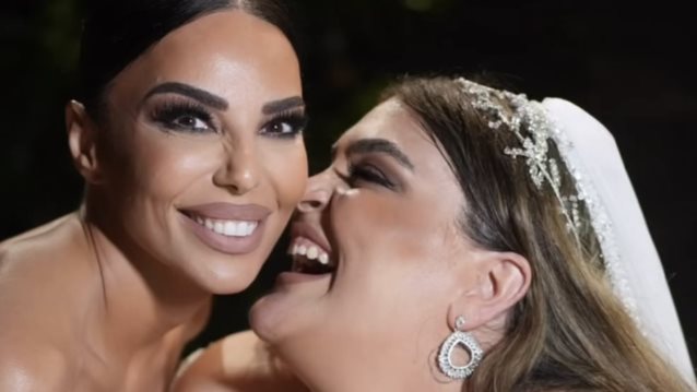 Η Κέλλυ Κελεκίδου πάντρεψε την αδερφή της