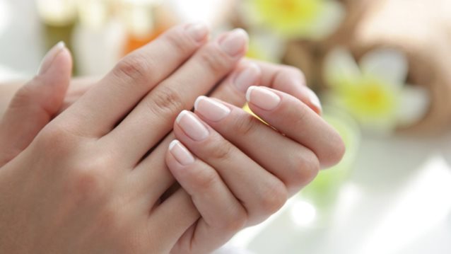 Clean Manicure: Η επόμενη μεγάλη τάση στα νύχια
