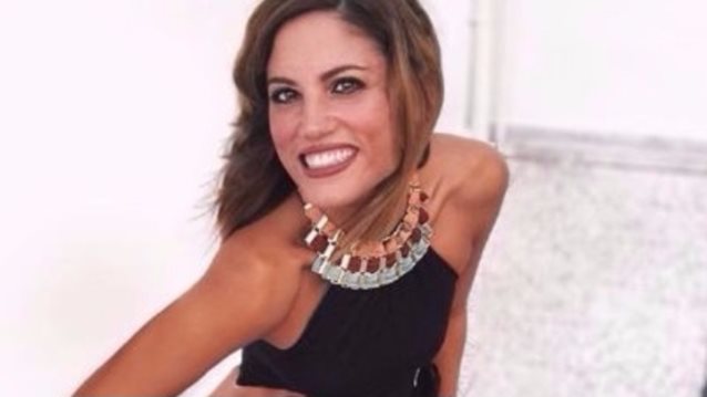 Μαίρη Συνατσάκη: Ζει το καλοκαίρι της στην Αθήνα