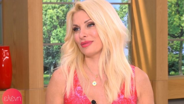 Ελένη Μενεγάκη: «Είναι κάποιες στιγμές μοναξιάς που τις θέλω»