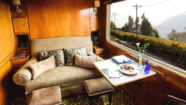 Πώς είναι να ταξιδεύεις στα πιο πολυτελή τρένα του κόσμου: Κι όμως το πιο κλασικό μέσο μετακίνησης μπορεί να έχει τη luxury πλευρά του!