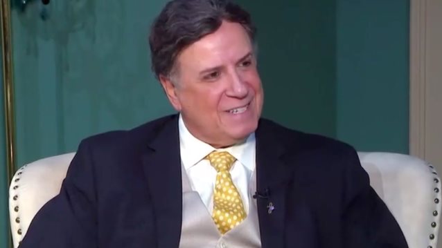 Χάρης Ρώμας: "Κόντεψα να λιποθυμήσω. Είχα κάνει εξώφυλλο με τον Ντίνο Ηλιόπουλο και έγραφε..."