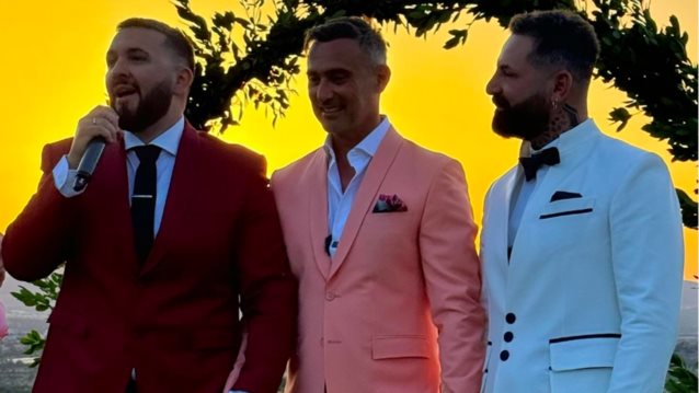 Κουμπάρος στο γάμο του Σπύρου Στεφανουδάκη και του Γιάννη Τράκα ο Γρηγόρης Αρναούτογλου