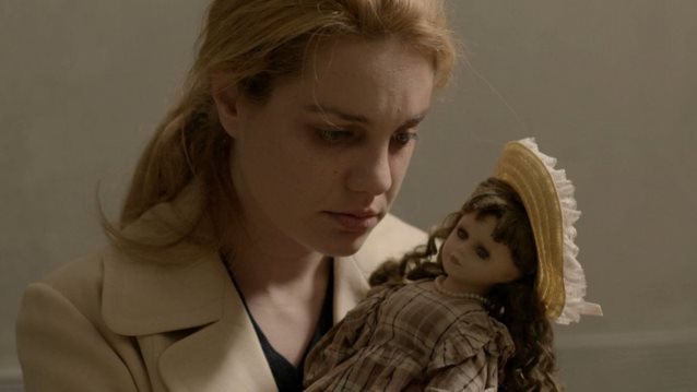 Το προξενιό της Ιουλίας | Η Ιουλία αποκαλύπτει άθελά της το μυστικό της! Τα πάντα για τα επεισόδια της εβδομάδας