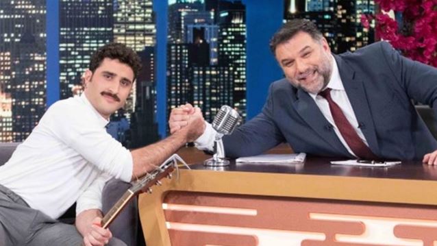 Γιάννης Βασιλώττος: &quot;Όταν έρχεται στα γυρίσματα των &quot;Μελισσών&quot; μου λέει: &quot;Πάλι μου ρουφάς την ενέργεια, μη μιλάς&quot;&quot;