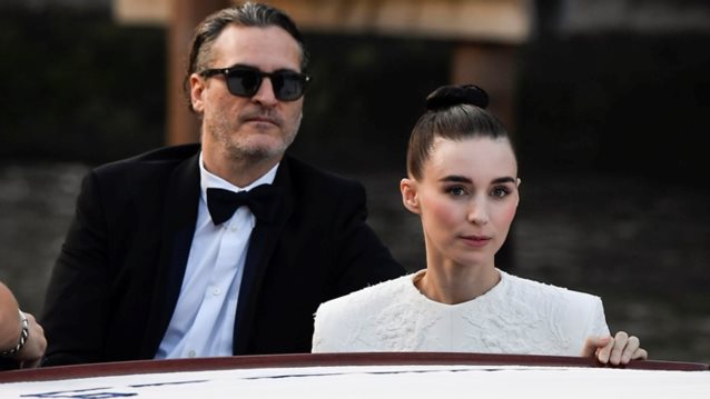 Rooney Mara - Joaquin Phoenix: Μιλάνε πρώτη φορά για τον γιο τους
