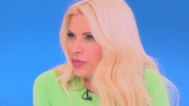 Η Ελένη Μενεγάκη για Μάρκο Σεφερλή &amp; Νίκο Μουτσινά: "Αν έγινε έτσι είναι κάρφωμα"