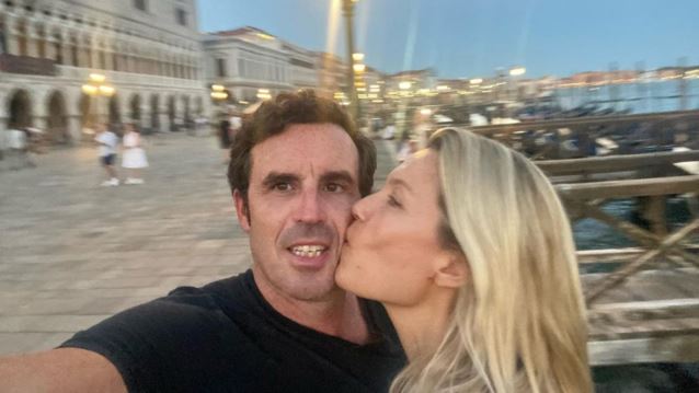 Η Βίκυ Καγιά ταξίδεψε με τον Ηλία Κρασσά στη Γαλλία | Οι όμορφες φωτογραφίες τους στα social media