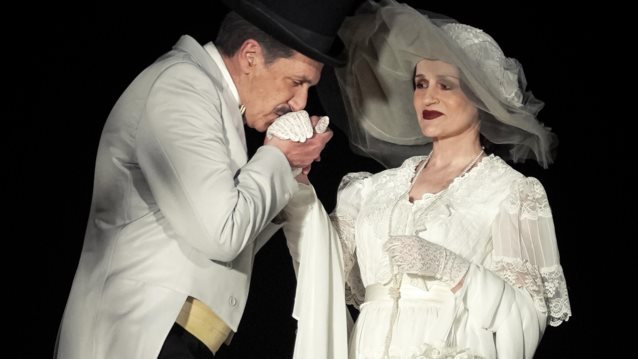 Φλόγα και άνεμος | Μ’ ένα συγκλονιστικό επεισόδιο ρίχνει αυλαία η συναρπαστική ιστορική σειρά!