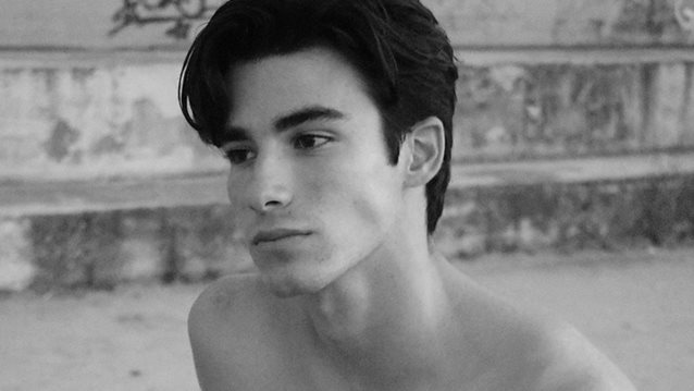 Κωνσταντίνος Κρίτσης: Ο κούκλος του GNTM μιλάει πρώτη φορά: «Στα social media που έστελναν μηνύματα “παντρέψου με”»