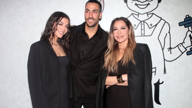 Όλες οι φωτογραφίες από το πάρτι του Αλέξανδρου Πολυχρονιάδη με τη Δέσποινα Βανδή και τη Μελίνα Νικολαΐδη