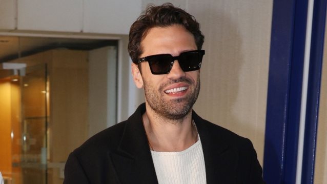 Κωνσταντίνος Αργυρός &amp; Αλεξάνδρα Νίκα | Οι φωτογραφίες έξω από το μαιευτήριο