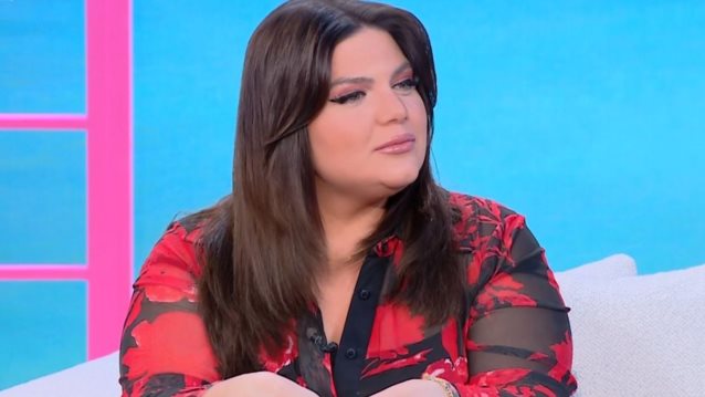 Δανάη Μπάρκα: "Είδα τη σχέση μου να ασπρίζει και να χλομιάζει μπροστά μου"