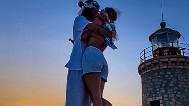 Ο Άγγελος Λάτσιος και η αφιέρωση στην Γαία Μερκούρη για τον Άγιο Βαλεντίνο